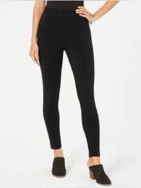 NWT Mid Rise Black Style & Co Leggings with Comfort Waist. Size S/P  NEW ❤️